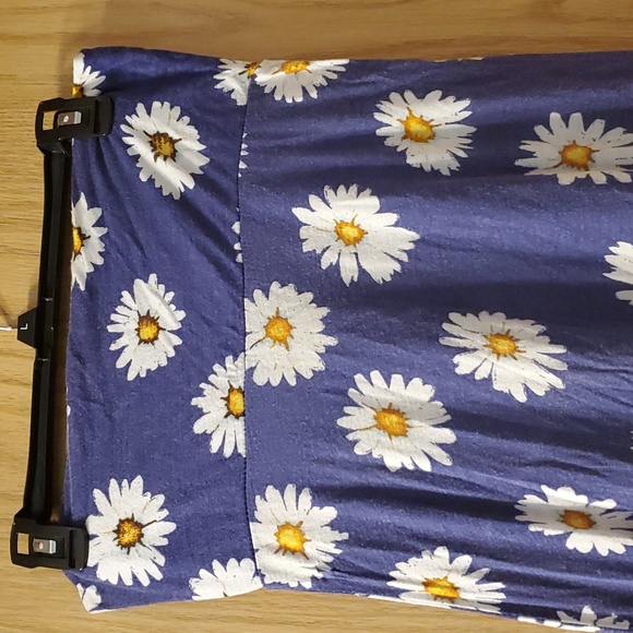 Iris Convertible Maxi Skirt/Dress; Daisy Pattern; Blue & White - Picture 2 of 4